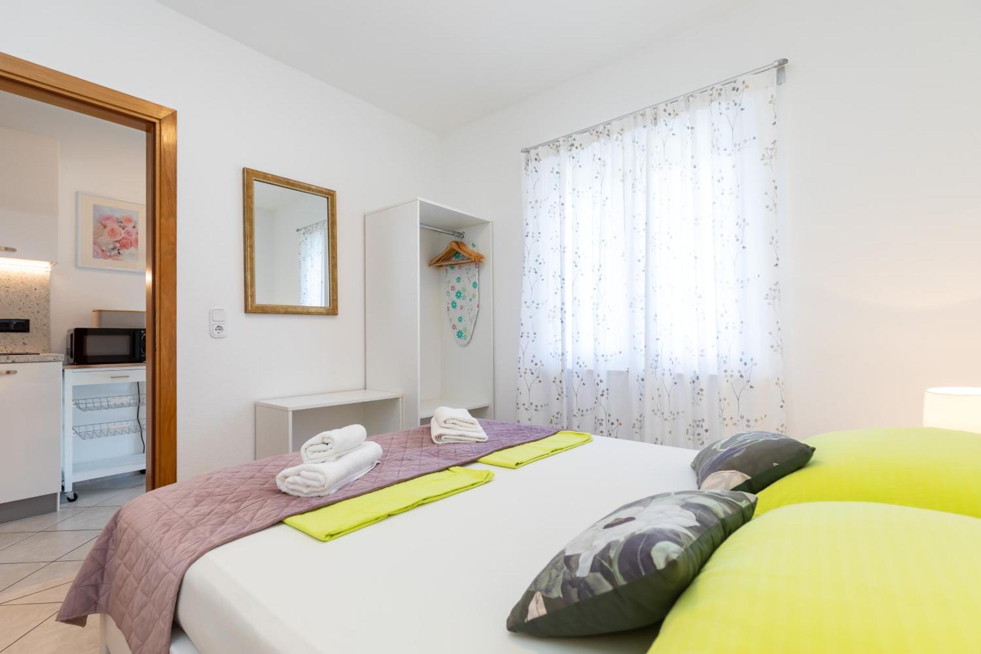 פורץ Apartments Lidija Matosevic מראה חיצוני תמונה