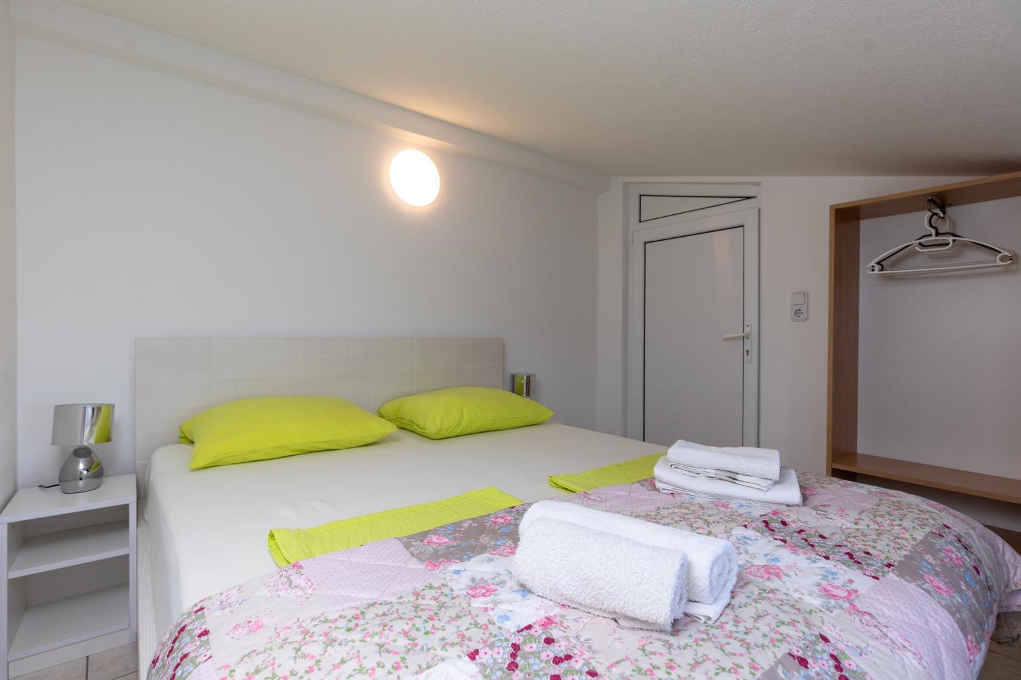 פורץ Apartments Lidija Matosevic מראה חיצוני תמונה