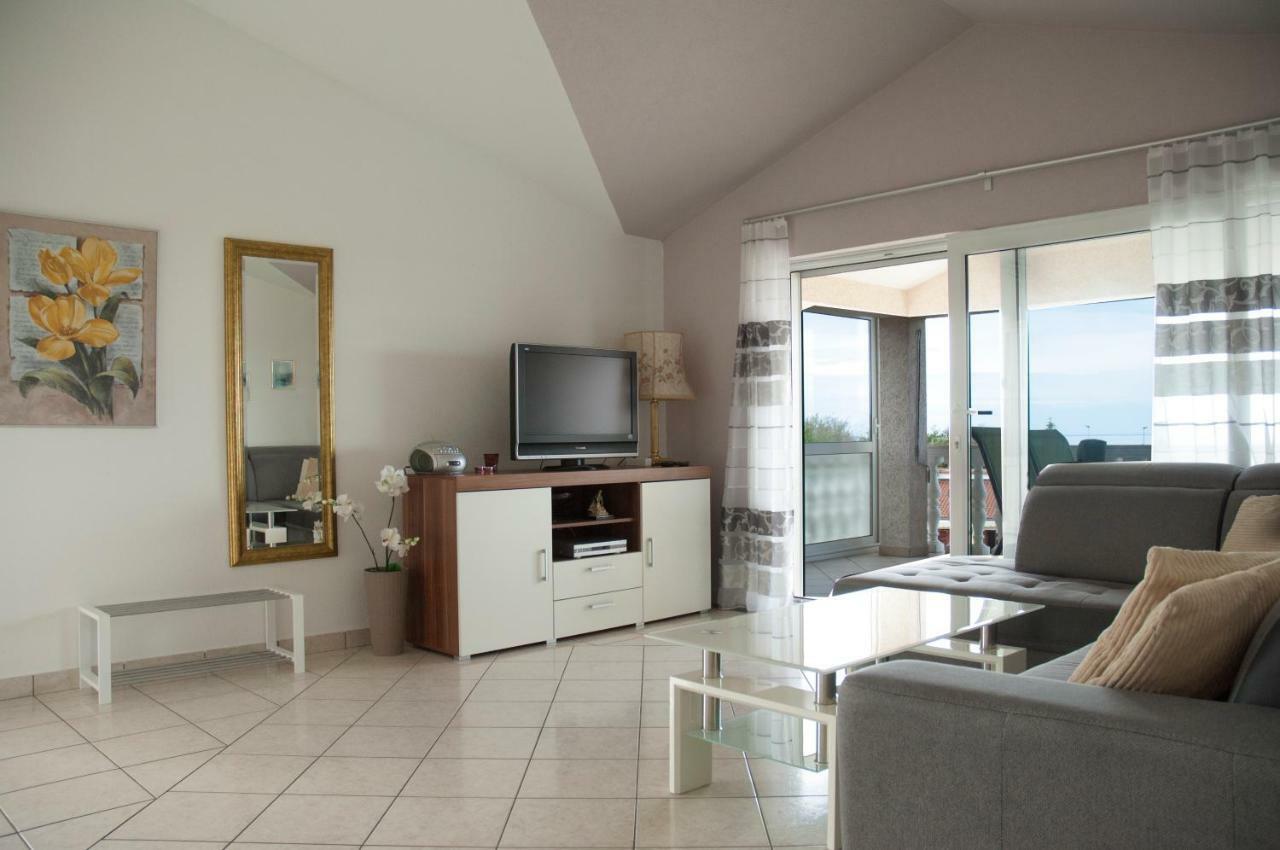 פורץ Apartments Lidija Matosevic מראה חיצוני תמונה